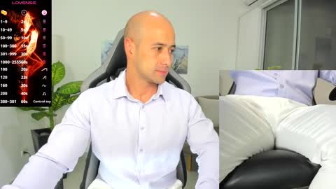 ryan_master_ online show from January 4, 9:00 am