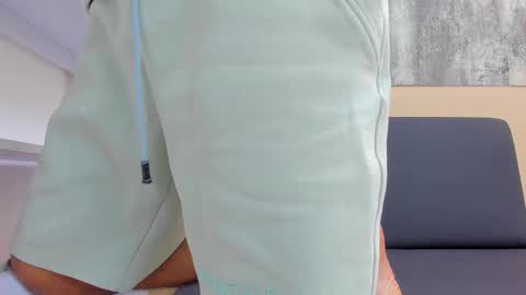 Ryan online show from November 28, 1:03 pm