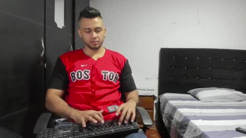 ryan_xc1 online show from March 31, 2:02 am