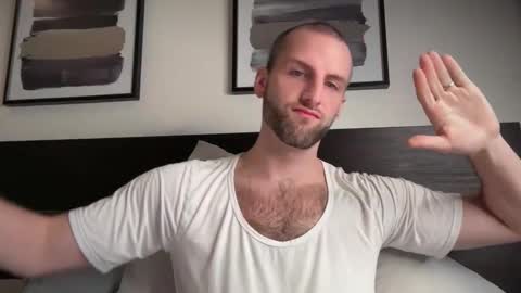 Ryan  Chad online show from April 8, 11:43 am