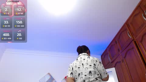 Hanna  online show from January 16, 1:04 pm