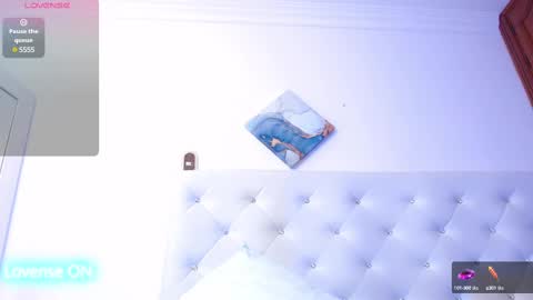 Hanna  online show from February 25, 5:25 pm