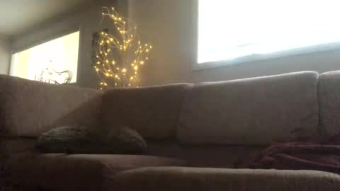 Ryland online show from December 24, 1:50 pm