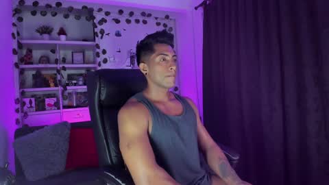 Snapshot of ryanboy30 chatting on December 27, 8:50 pm ryanboy30 online show from December 27, 8:50 pm