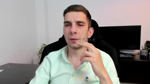 Andrew C. online show from June 7, 8:01 pm