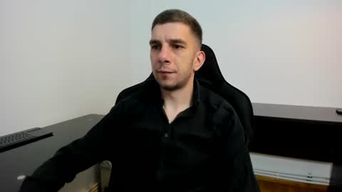 Snapshot of ryandusk chatting on July 19, 8:12 pm Andrew C. online show from July 19, 8:12 pm