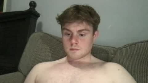 ryanhung_57 online show from April 15, 2:51 am