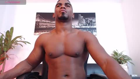Snapshot of ryanjackson_ chatting on July 29, 5:55 pm Instagram Ryandwrn online show from July 29, 5:55 pm