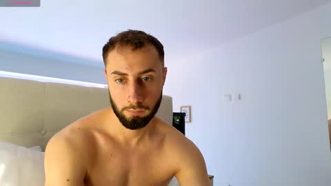 ryanstorm1 online show from April 8, 9:42 am