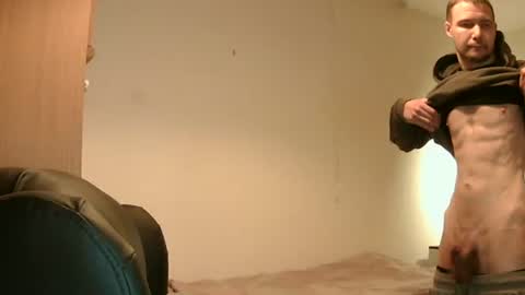 Snapshot of ryder93x chatting on September 13, 6:57 am Ryder93 online show from September 13, 6:57 am