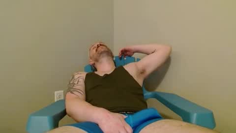 Snapshot of rylancolt chatting on March 21, 3:33 am Rylan Colte online show from March 21, 3:33 am