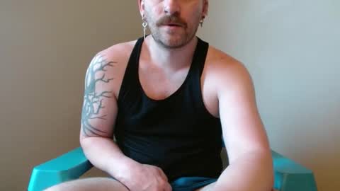 Snapshot of rylancolt chatting on March 21, 8:34 pm Rylan Colte online show from March 21, 8:34 pm