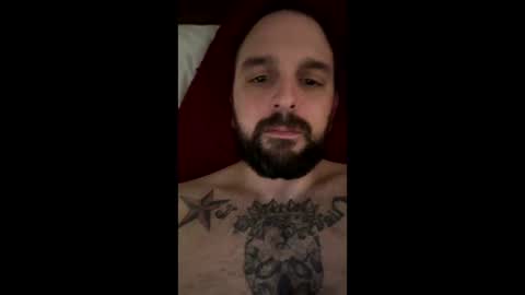 Snapshot of rylandstrokes chatting on February 9, 6:05 pm Ryland Brooks online show from February 9, 6:05 pm