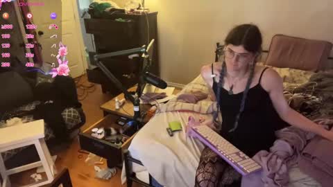 Ryn Michele online show from September 13, 1:00 pm