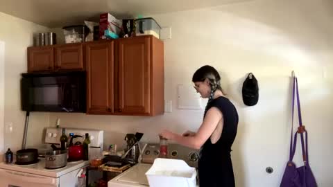 Ryn Michele online show from September 23, 8:12 pm