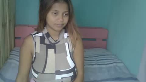 rywanna online show from July 2, 5:35 am