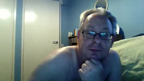 Snapshot of s536sny18 chatting on May 31, 2:35 pm s536sny18 online show from May 31, 2:35 pm
