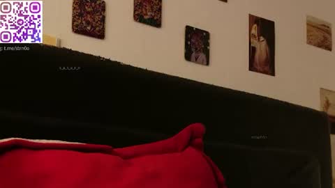 Snapshot of s_a_t_u_r_n chatting on June 18, 2:45 am ST online show from June 18, 2:45 am