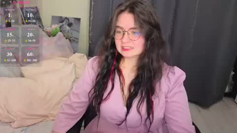 Snapshot of s_katekisa_ss chatting on July 10, 8:22 pm Kate online show from July 10, 8:22 pm
