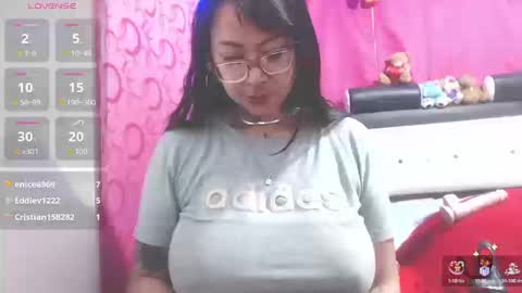 saalomee 1 online show from September 9, 12:21 am