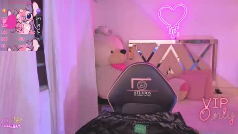 saaya_tay online show from February 27, 3:17 am