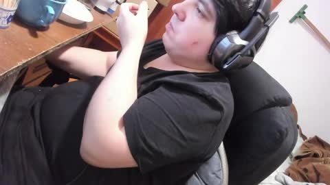 1141323  my Lord Mister Max   moms treasure online show from March 30, 10:00 pm