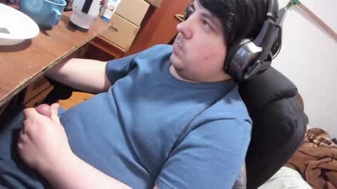 1141323  my Lord Mister Max   moms treasure online show from April 5, 2:53 am