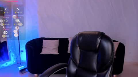 Snapshot of sabrinamontclair chatting on July 11, 8:22 pm Sabrina M online show from July 11, 8:22 pm