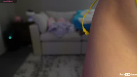 Snapshot of sabrinasarcade chatting on July 7, 2:54 pm Sabrina online show from July 7, 2:54 pm