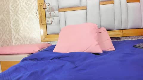 Sacha Malala  online show from February 21, 1:33 am