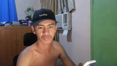 Sachu01 online show from April 16, 11:00 am