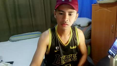 Snapshot of sachu01 chatting on May 8, 7:46 am Sachu01 online show from May 8, 7:46 am
