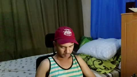 Snapshot of sachu01 chatting on May 14, 11:17 am Sachu01 online show from May 14, 11:17 am