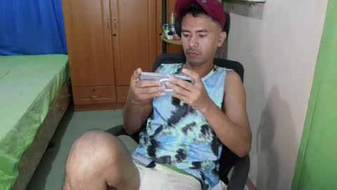 Snapshot of sachu01 chatting on July 23, 6:33 am Sachu01 online show from July 23, 6:33 am