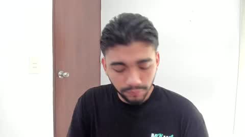 Snapshot of sack_rojas chatting on February 9, 2:07 pm Sack online show from February 9, 2:07 pm