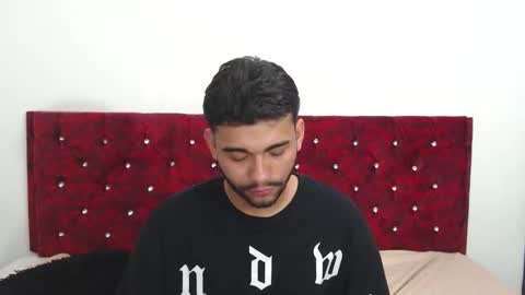 Snapshot of sack_rojas chatting on September 15, 4:34 am Sack online show from September 15, 4:34 am