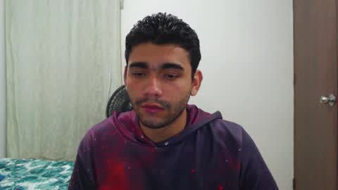 Snapshot of sack_rojas chatting on November 19, 5:29 am Sack online show from November 19, 5:29 am