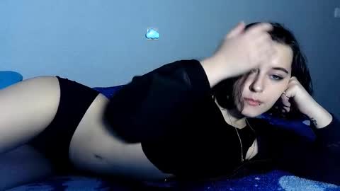 Snapshot of sademoface chatting on January 18, 3:09 am pluto online show from January 18, 3:09 am