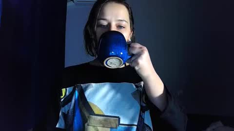 Snapshot of sademoface chatting on January 28, 4:39 am pluto online show from January 28, 4:39 am