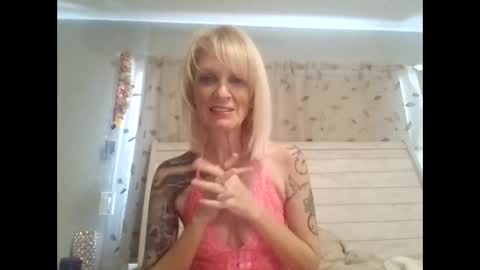 Snapshot of sadiebrooks chatting on February 24, 4:38 pm Sadiebrooks online show from February 24, 4:38 pm