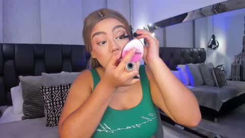 Snapshot of sadiefoster chatting on September 23, 2:09 pm Sadie online show from September 23, 2:09 pm