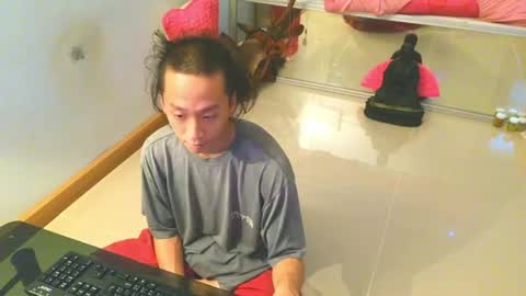 Snapshot of sadzboysoul chatting on June 25, 1:38 am xxSeXSouLxx online show from June 25, 1:38 am