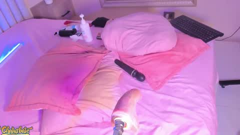 Mara online show from October 31, 5:08 am