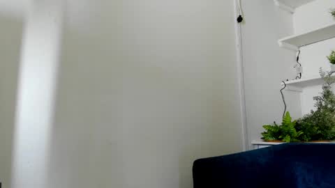 Cami online show from April 15, 6:59 pm