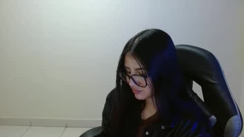 Snapshot of sahaliefox_ chatting on May 11, 9:45 pm Sahaliefox online show from May 11, 9:45 pm
