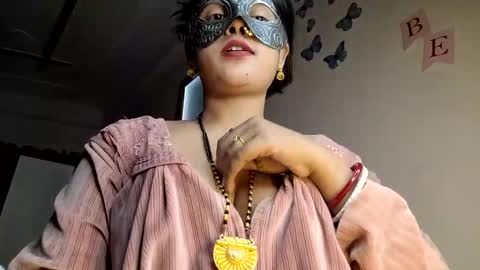 Queen Archana online show from December 5, 5:28 pm