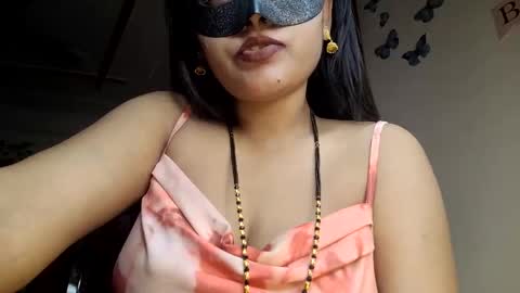 Queen Archana online show from February 12, 8:07 pm