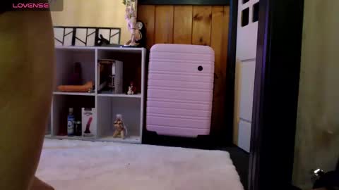 Snapshot of sailor_choom chatting on January 15, 6:22 am Sailor Choom online show from January 15, 6:22 am