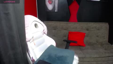 Snapshot of sailor_moon07 chatting on February 14, 2:50 am sailor online show from February 14, 2:50 am