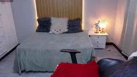 Snapshot of sailor_moon07 chatting on September 14, 1:10 pm sailor online show from September 14, 1:10 pm